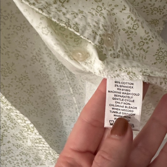 Floral Button-Up Shirt - Picture 5 of 6